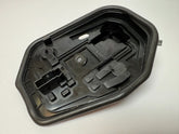 Oryginalny uchwyt lampy tylnej prawy Peugeot 206 CC 2531